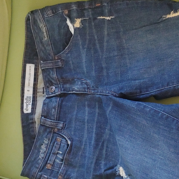 😻Charlotte Russe Sexy Rolled Crop Jeans - Picture 3 of 3